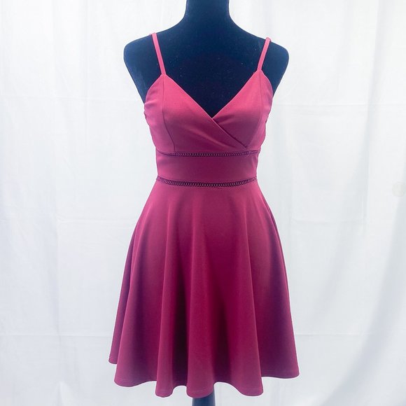 Red Skater Dress XXS Francesca's Mi Ami Brand Fit & Flare Flirty Dance Mini Teen - Picture 4 of 14